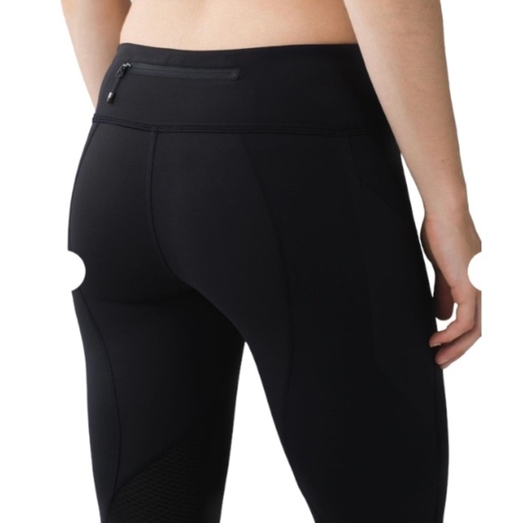 Lululemon Pace Rival Crop, Black, Size 6 - Picture 3 of 13